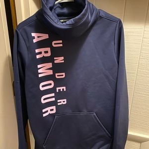 Under Armour loose cold gear sweatshirt